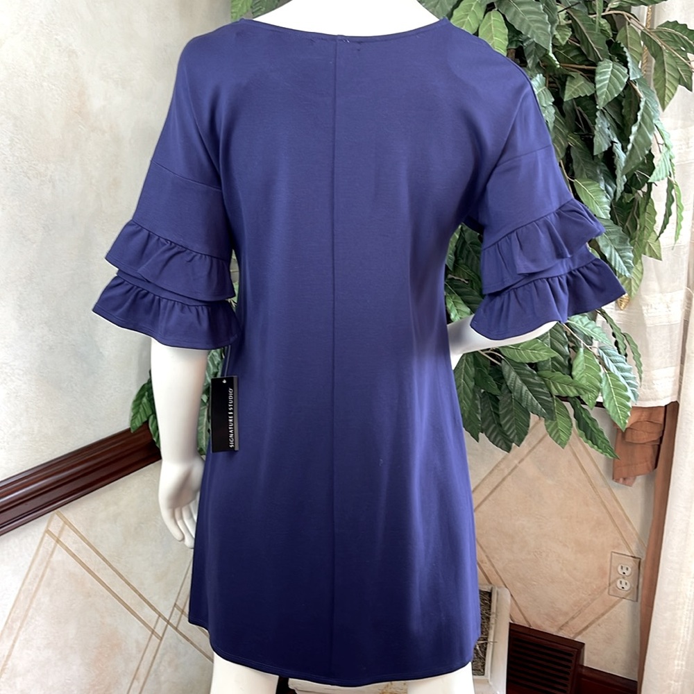 SIGNATURE STUDIO RUFFLE SLEEVE DRESS - Picture 5 of 9